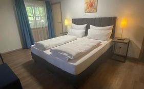 Sl Hotel